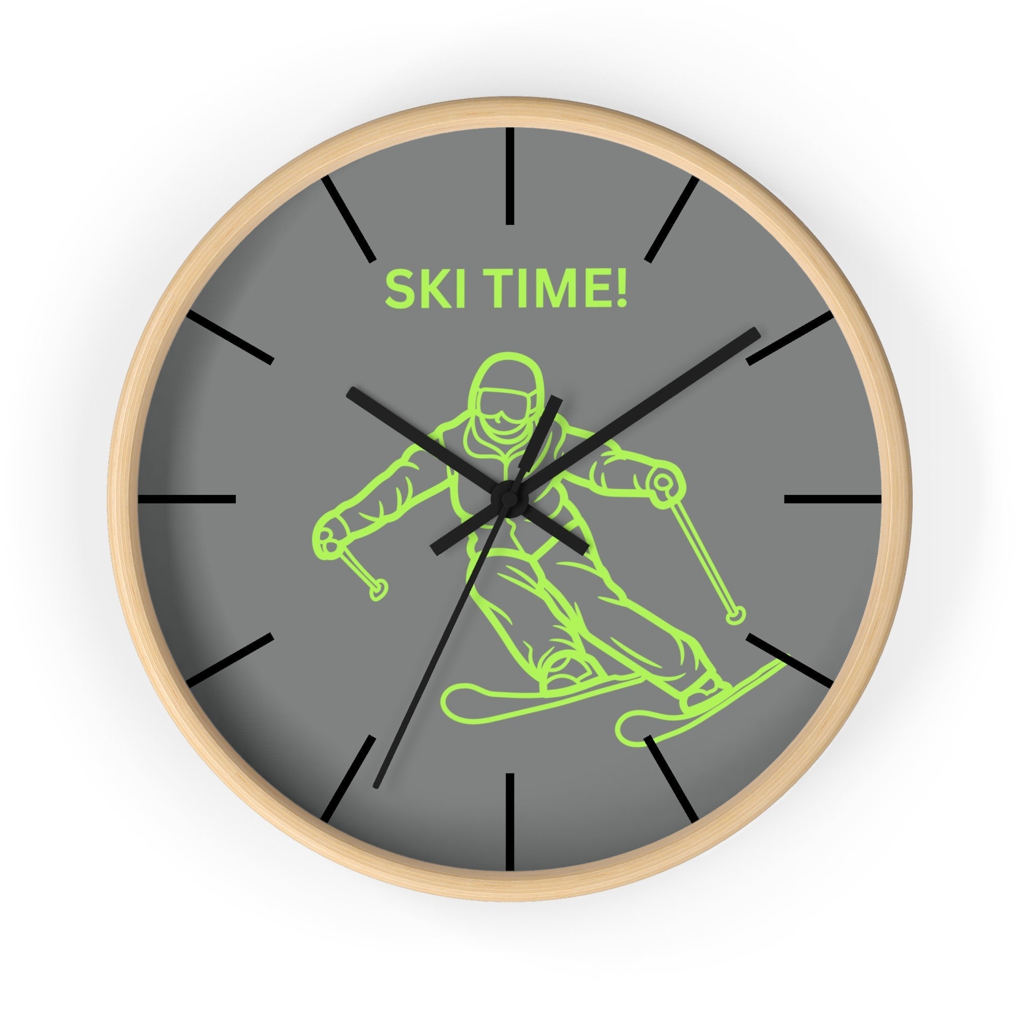 Modern Green Ski Wall Clock – Eco-Friendly Home Decor for Ski Lovers. Cool skiing accessories for your home.