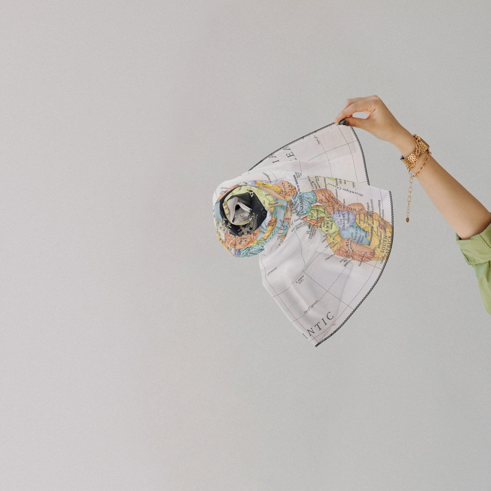 World Map Sheer Scarf: Elevate Your Style Globally! đ⨠- Best Gifter Ever: Unwrap Your Passion: Ski. Snowboard. Travel. Love. Play. Shop.