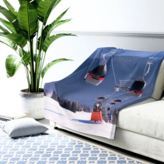 Explore the Latest Trends in Ski Lodge Home Decor for Your Airbnb