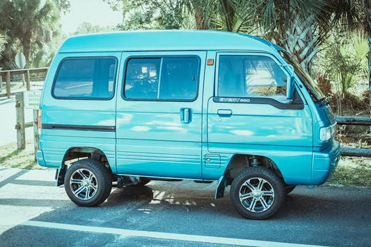 Sunshine and Seat Covers: Must-Have Summertime Gifts for Family Road Trip - Best Gifter Ever
