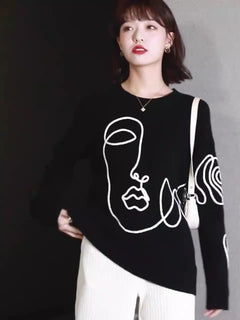 Chic Abstract Pattern Women's Sweater - Cozy Knit Round Neck Pullover for Casual Wear and Work Outfits. Buy now or add to your wishlist.