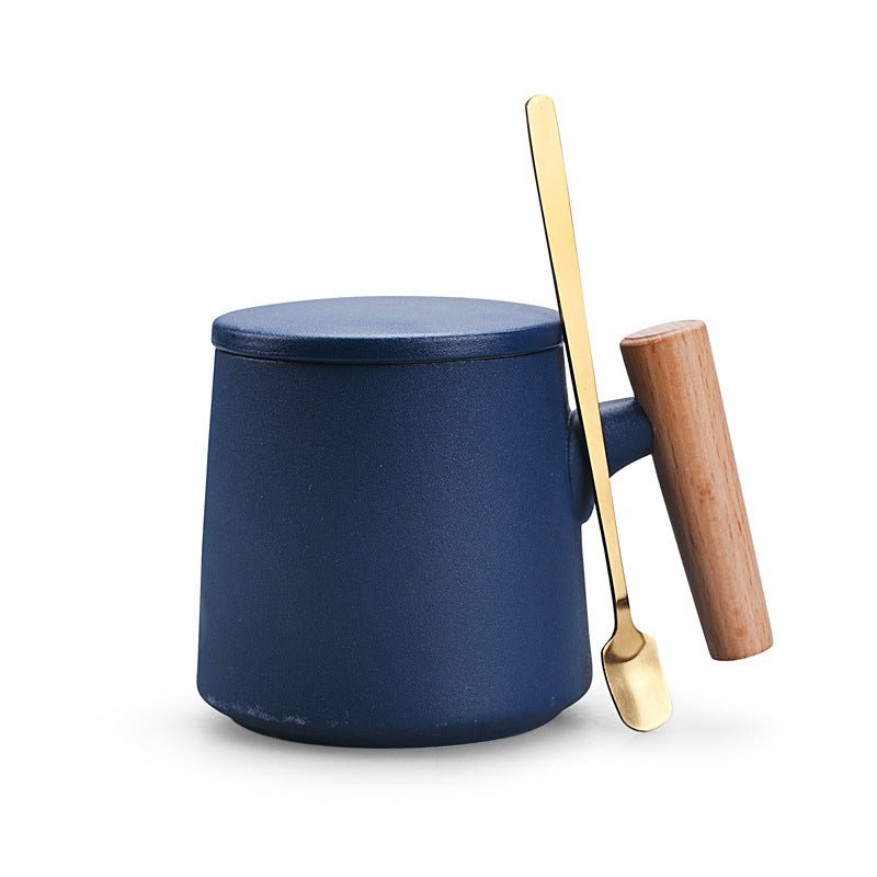 Stoneware with wooden handle, lid and  stainless-steel spoon. Green gift ideas.