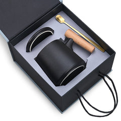 Modern gift idea. Best gift for elderly. Gift set for tea enthusiasts. Gift ready mug for coffee lover.