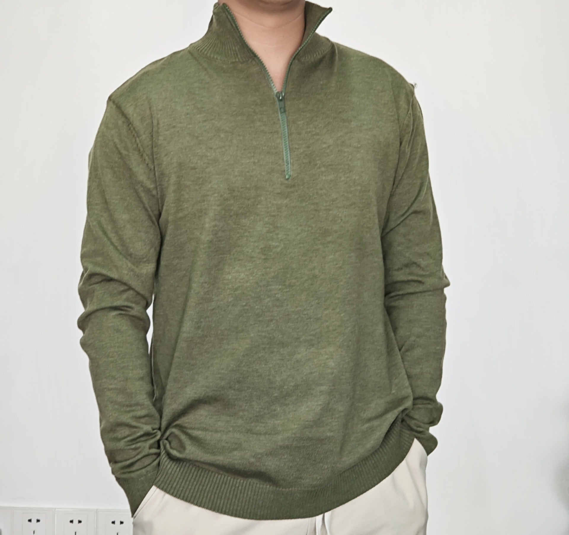 Men's sweater for everyday style. Professional style men's pullover. Men's sweater with tailored fit. Versatile wool blend sweater.
