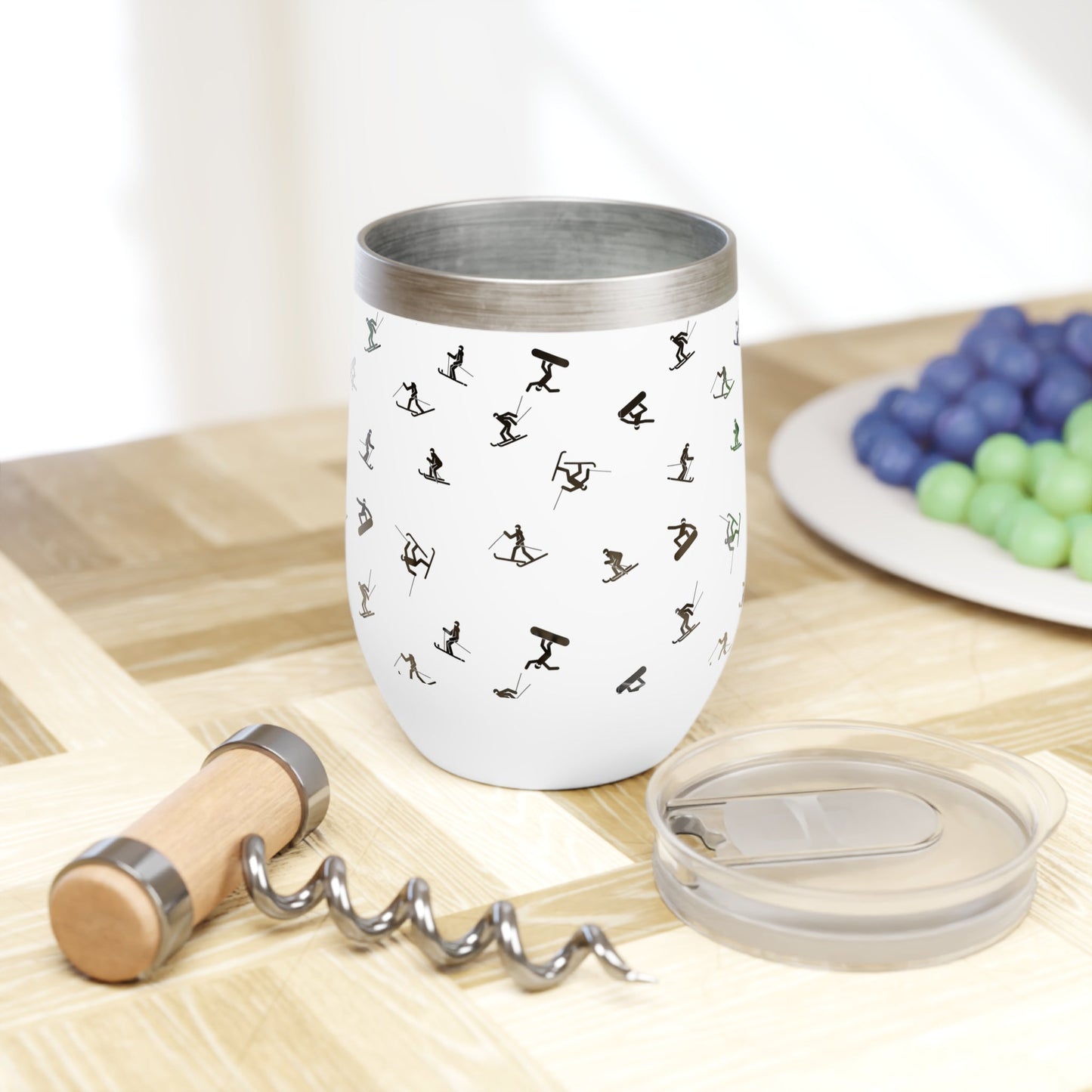 Best stainless steel tumbler for ski trips. Tumbler with lid for hot cocoa, coffee, wine or tea.