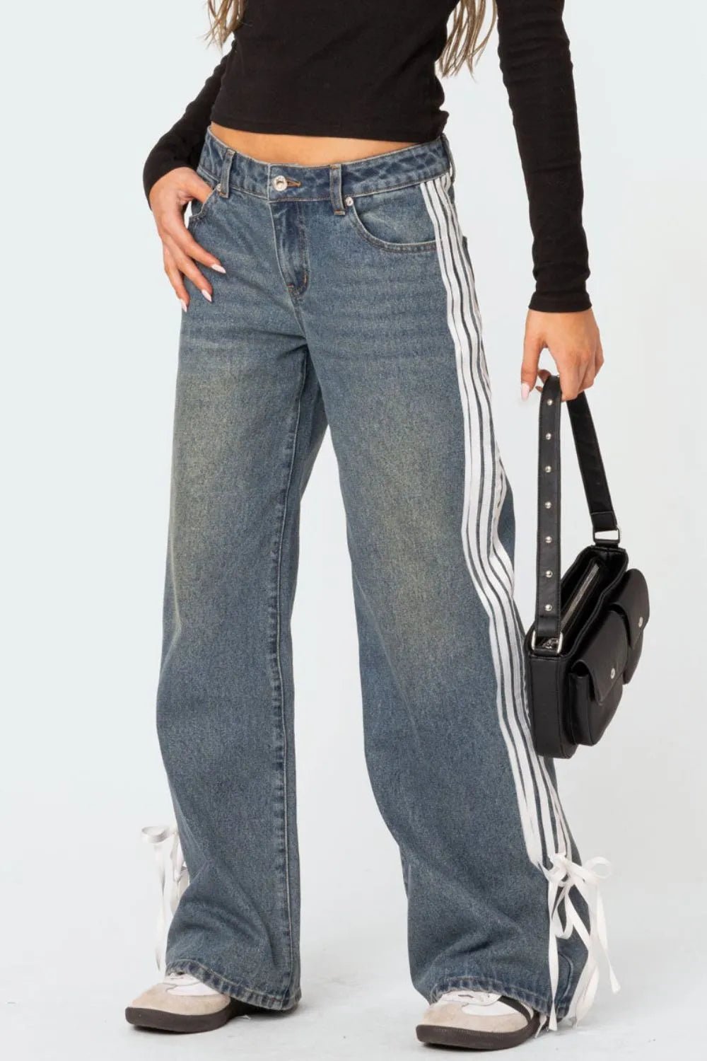 Original jeans for women. Boyfriend jeans for her. Everyday denim.