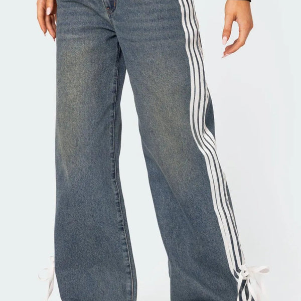 Striped Distressed Loose-Fit Jeans: Designer Jeans for All-Day Comfort