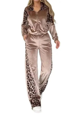 Stylish Leopard Print Two-Piece Pant Set - Casual Outfit for Women for All-Day Wear