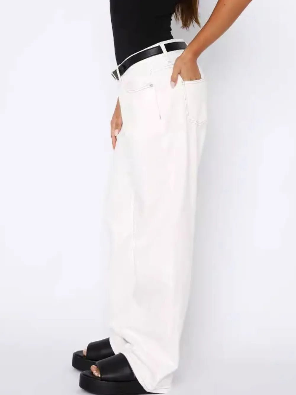 Need that perfect wardrobe piece. The Ultimate Straight-Leg Jeans redefine comfort and fashion. These jeans are your wardrobe's MVP. Offering a great fit and a flattering silhouette. Complements every body type. Available in chic colors like White, Dark Gray, Light Blue, Black, and Blue